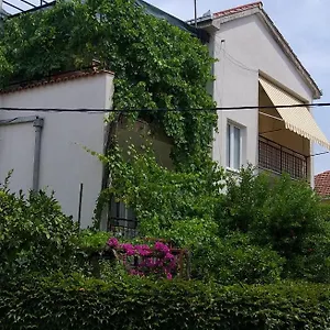  Apartament Bugenvila